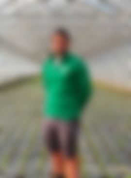 producteur4-scaled-270x368 producteur4-scaled-270x368